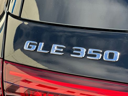 Used 2020 Mercedes-Benz GLE 350 4MATIC w/ Premium Package image 31