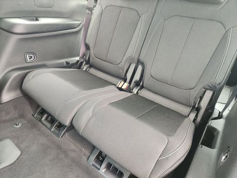 New 2026 Jeep Grand Cherokee L Laredo RWD image 23