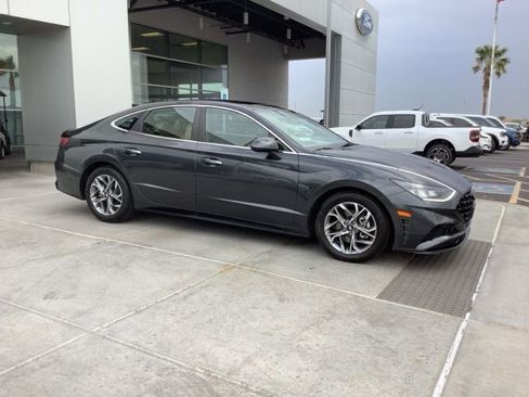 Used 2020 Hyundai Sonata SEL w/ Premium + Sunroof Package image 11