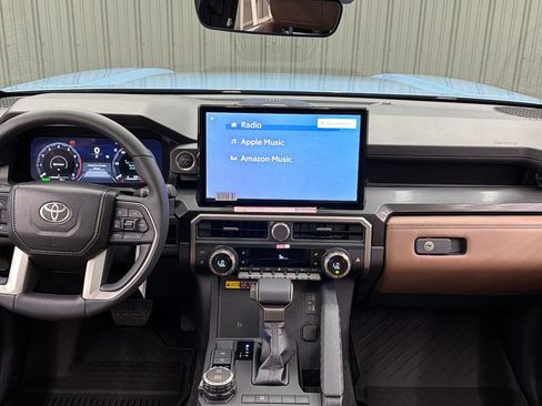 Used 2026 Toyota 4Runner Limited AWD/4WD image 46