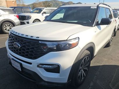 Used 2023 Ford Explorer ST-Line w/ Class IV Trailer Tow Package