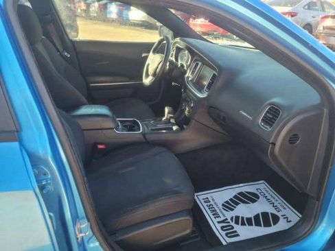 Used 2015 Dodge Charger R/T image 11