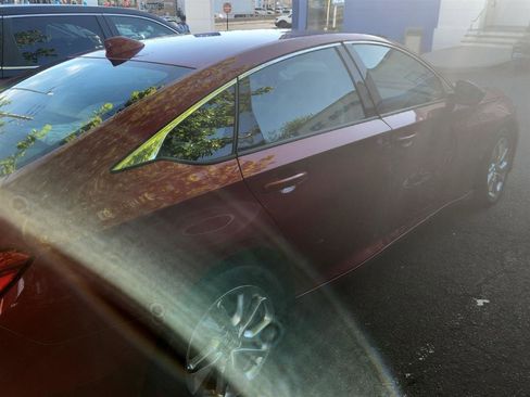 Certified 2019 Honda Accord LX image 3