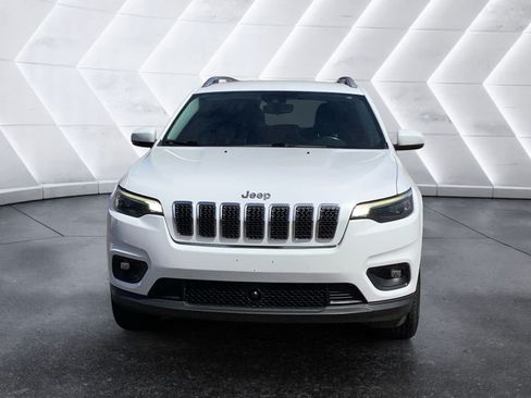 Used 2021 Jeep Cherokee Latitude Plus AWD/4WD image 2