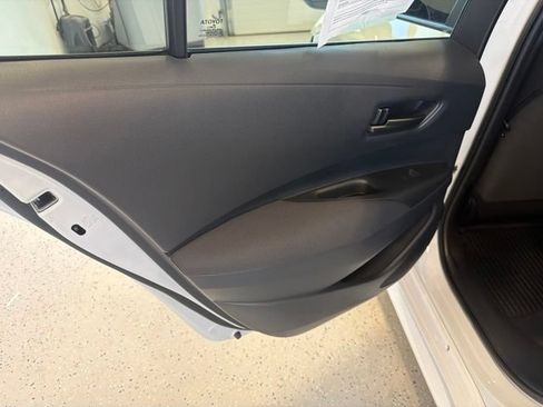 Used 2026 Toyota Corolla LE FWD image 36