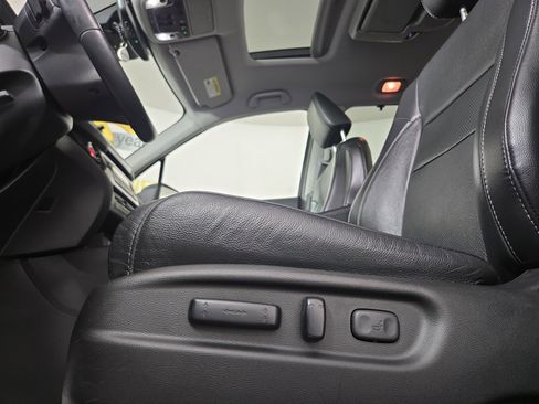 Used 2019 Honda Pilot Elite image 35