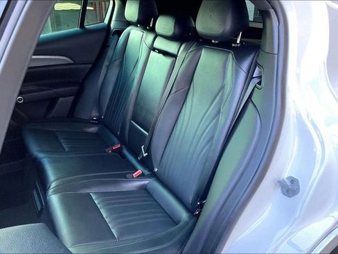 Used 2024 Maserati Grecale GT image 25