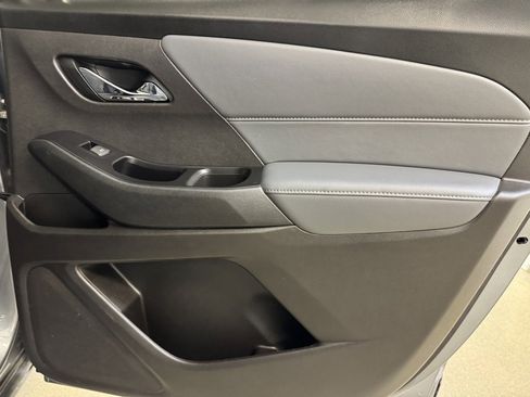 Used 2019 Chevrolet Traverse LT image 27