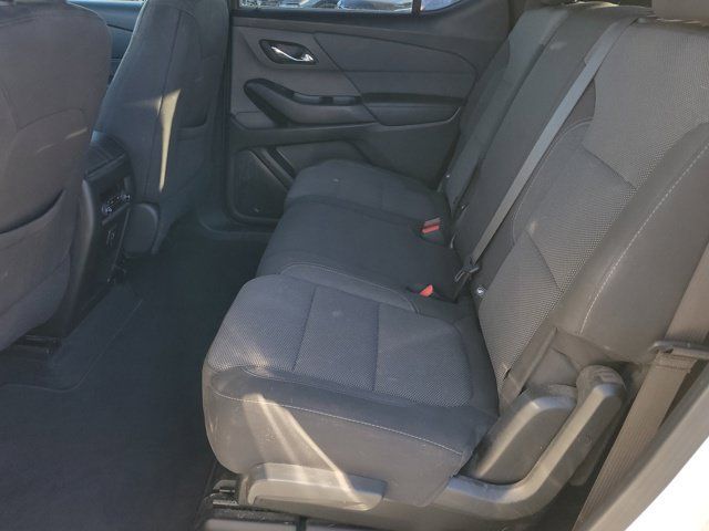Used 2023 Chevrolet Traverse LT FWD image 8