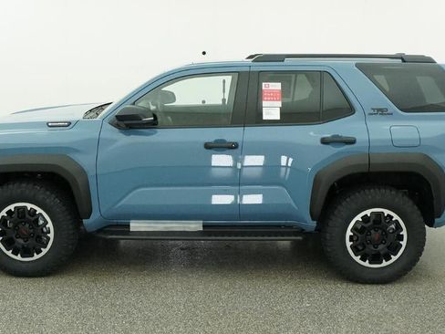 New 2026 Toyota 4Runner TRD Off-Road Premium AWD/4WD image 3