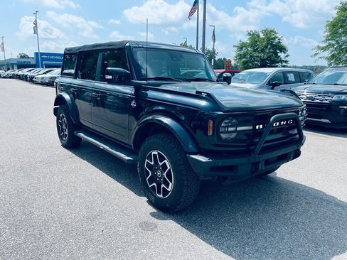 Used 2021 Ford Bronco Outer Banks AWD/4WD image 9