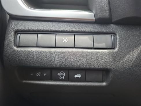 New 2026 Nissan Rogue SV FWD image 10