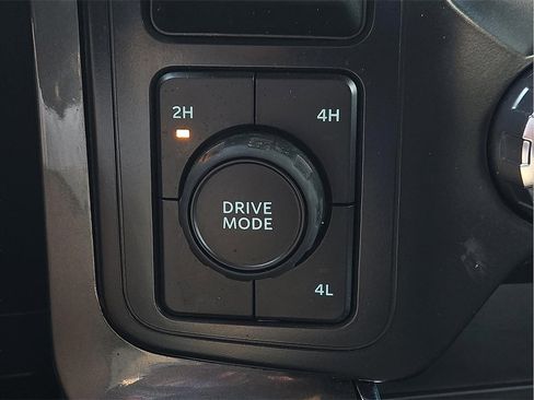 Used 2022 Ford F150 XLT w/ Equipment Group 302A High image 15