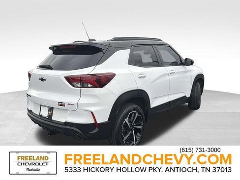 Used 2023 Chevrolet TrailBlazer RS w/ Convenience Package image 3