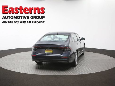 Used 2025 Honda Accord LX image 37