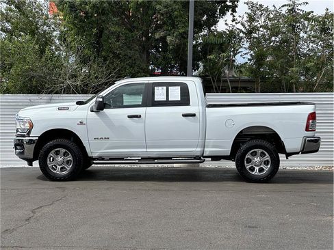 Used 2024 RAM 2500 Big Horn w/ Off Road Package AWD/4WD image 13