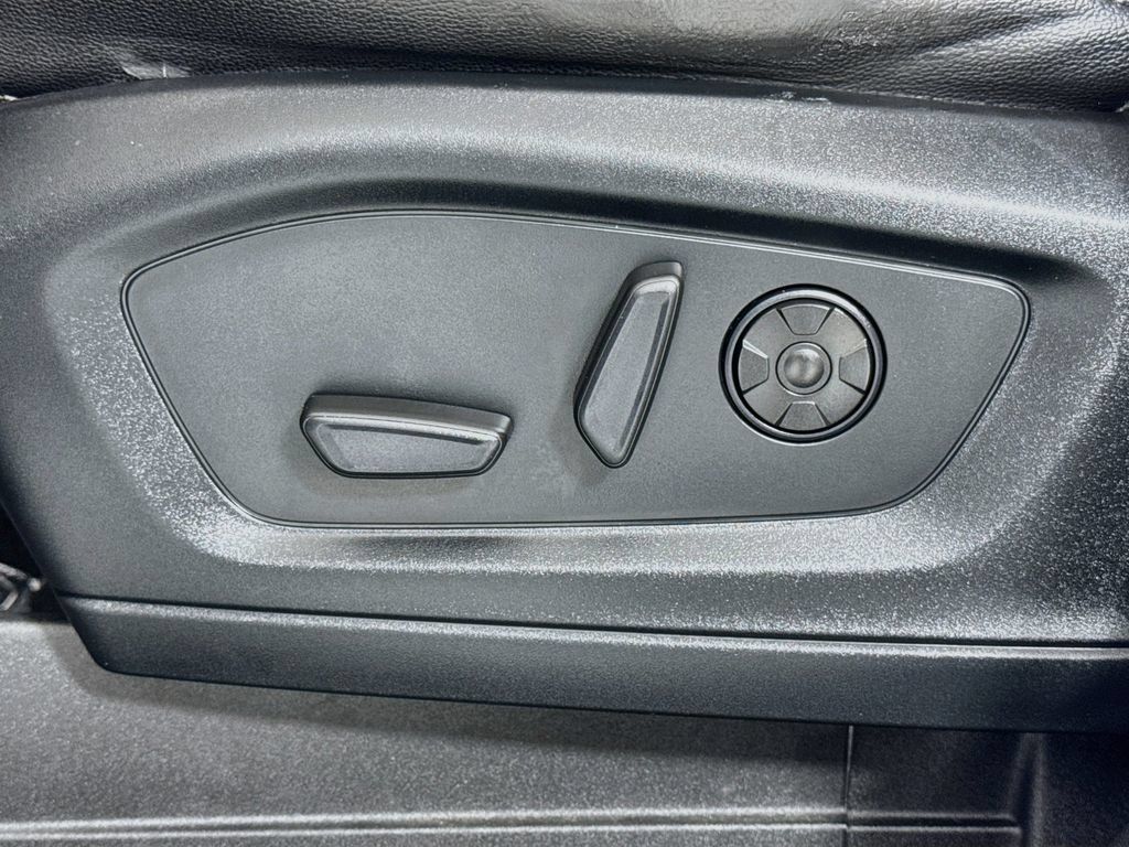 Used 2021 Ford Explorer ST AWD/4WD image 22