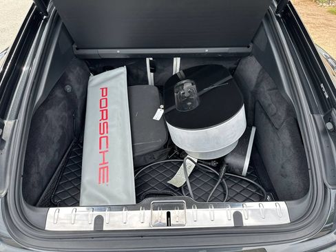 Used 2018 Porsche Panamera Turbo S AWD/4WD image 43