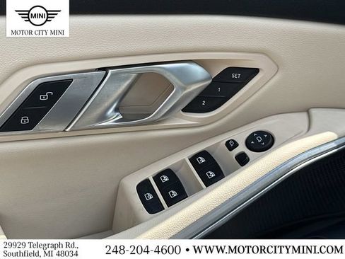 Used 2023 BMW 330i xDrive Sedan w/ Premium Package AWD/4WD image 19