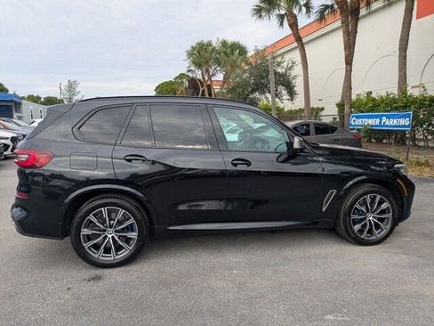 Used 2021 BMW X5 M50i image 8