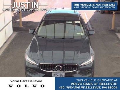 Used 2025 Volvo V60 B5 Cross Country Plus