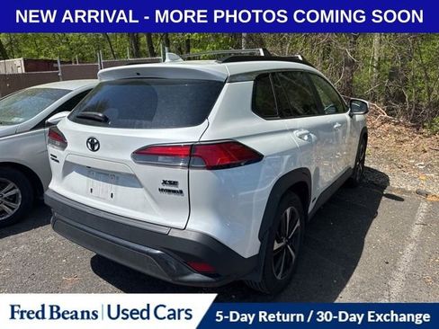 Used 2024 Toyota Corolla Cross XSE w/ Convenience Package image 3