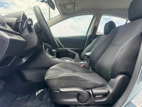 Used 2013 MAZDA MAZDA3 i Sport FWD image 21