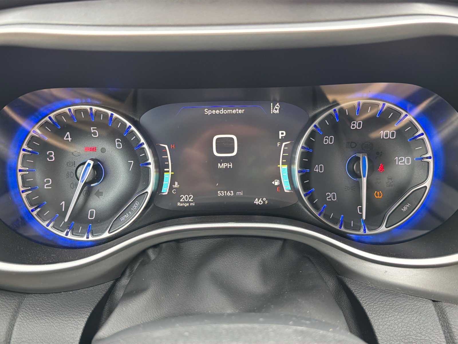 Used 2025 Chrysler Pacifica Select FWD image 16