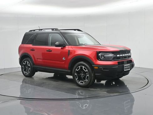 Used 2023 Ford Bronco Sport Outer Banks w/ Tech Package image 36