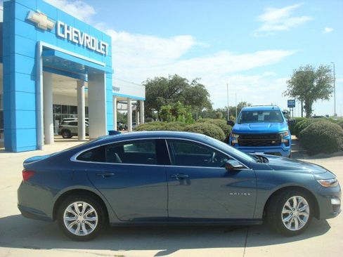 Used 2024 Chevrolet Malibu LT FWD image 8