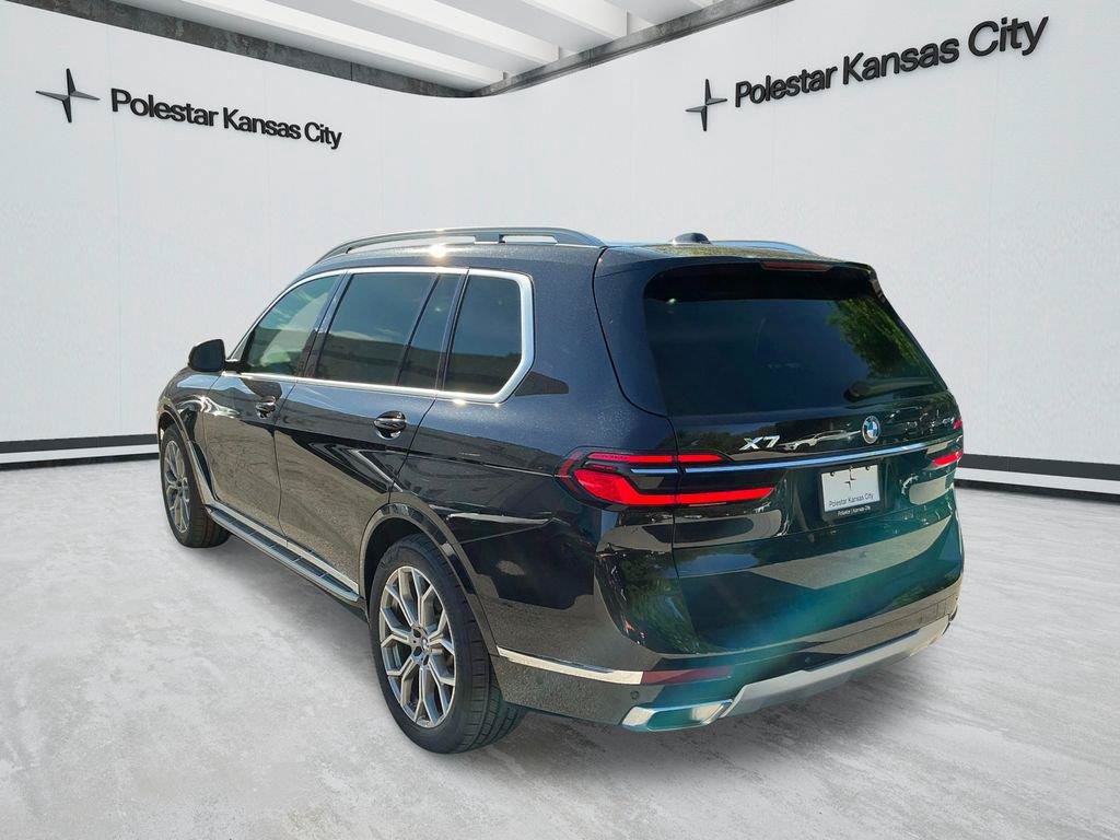 Used 2026 BMW X7 xDrive40i AWD/4WD image 7