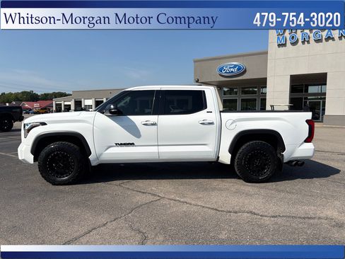 Used 2023 Toyota Tundra SR5 w/ SR5 Premium Package AWD/4WD image 8