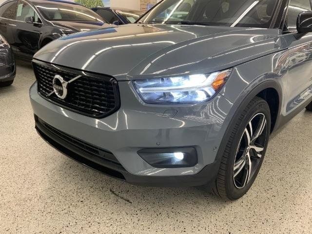 Used 2020 Volvo XC40 T5 R-Design AWD/4WD image 38