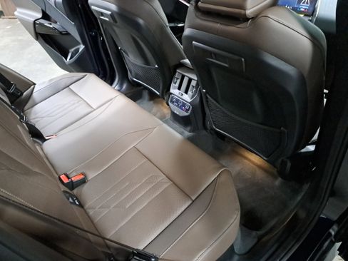 New 2026 BMW X3 xDrive30 w/ Premium Package image 11