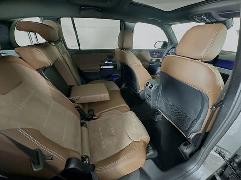 New 2026 Mercedes-Benz GLB 250 image 26