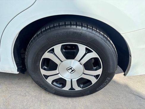 Used 2013 Honda Civic LX image 10