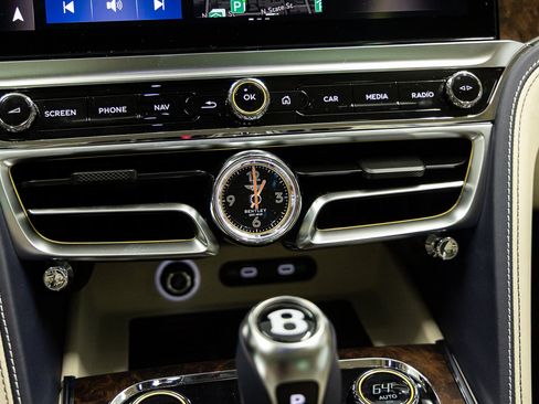 New 2026 Bentley Flying Spur Plug-In Hybrid AWD/4WD image 42