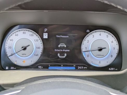 Used 2025 Hyundai Palisade Limited image 26