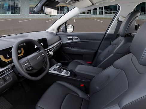 New 2026 Kia Sportage EX AWD/4WD image 17