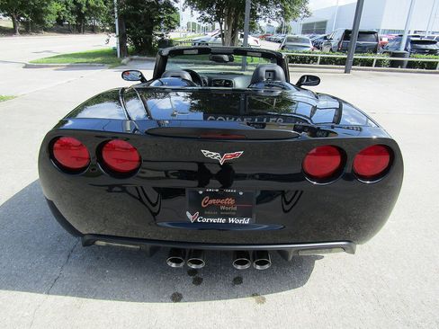Used 2011 Chevrolet Corvette Grand Sport w/ Preferred Equipment Group RWD image 6