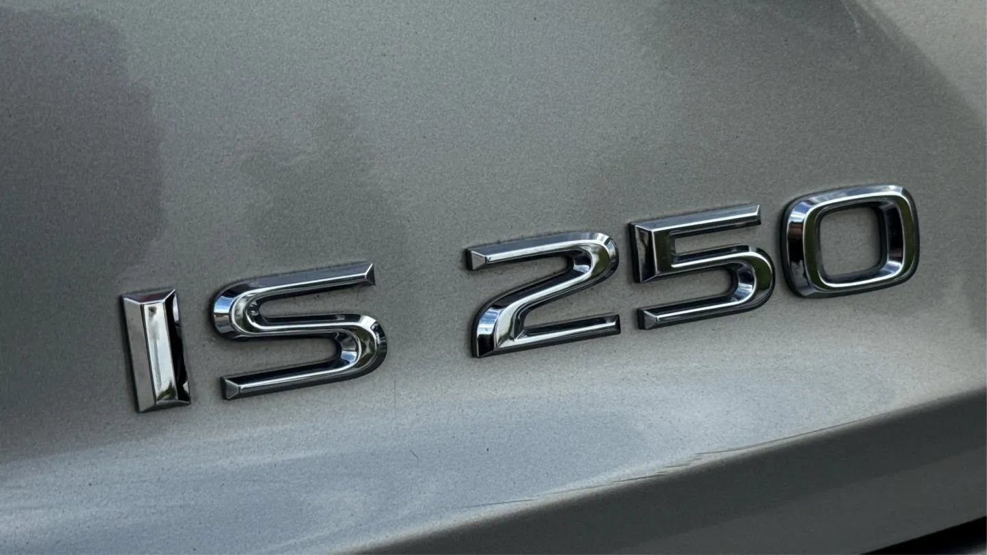 Used 2015 Lexus IS 250 RWD image 42