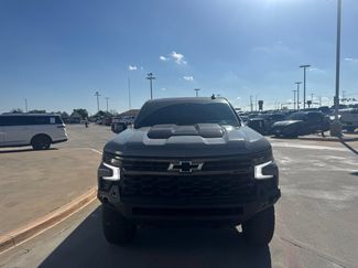 Used 2025 Chevrolet Silverado 1500 ZR2 w/ Technology Package AWD/4WD video 2