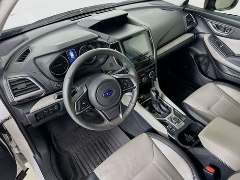 Used 2023 Subaru Forester Limited image 2