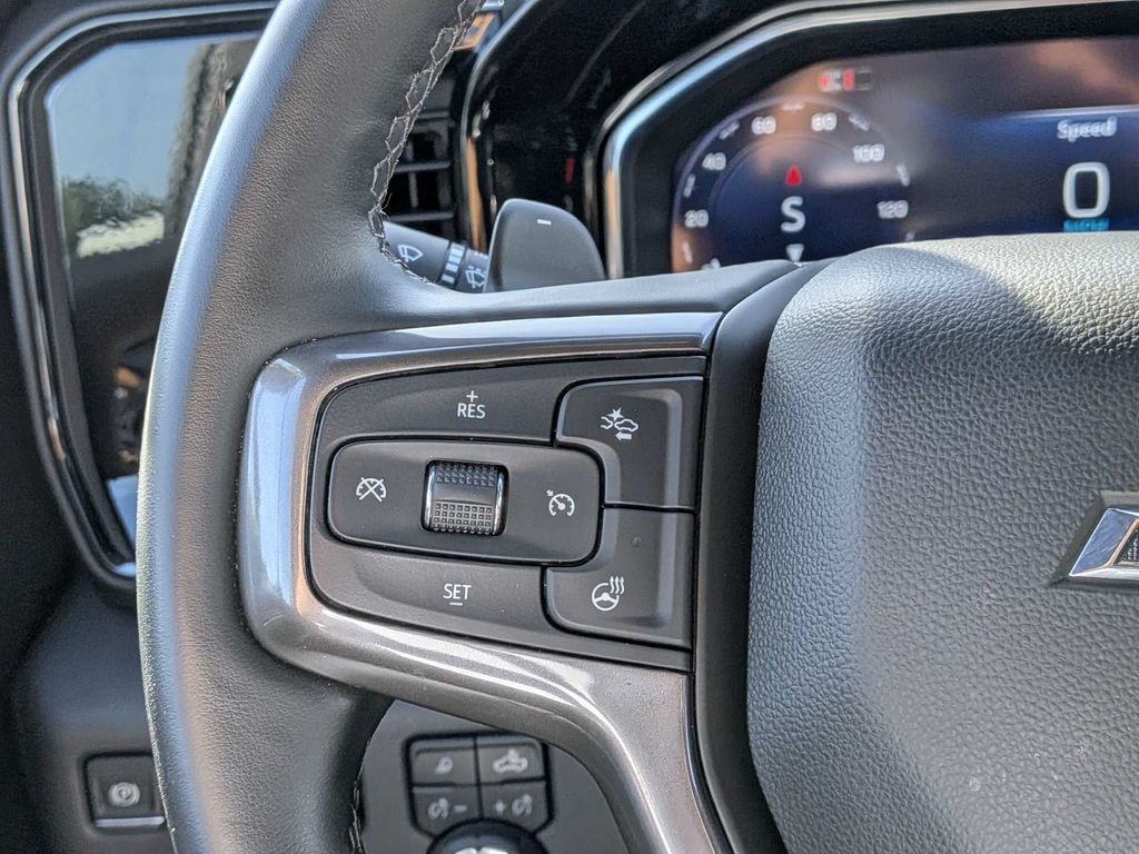 Used 2024 Chevrolet Silverado 1500 ZR2 w/ ZR2 Bison Edition AWD/4WD image 18