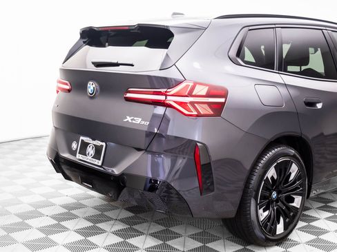 Used 2025 BMW X3 xDrive30i w/ Premium Package image 28