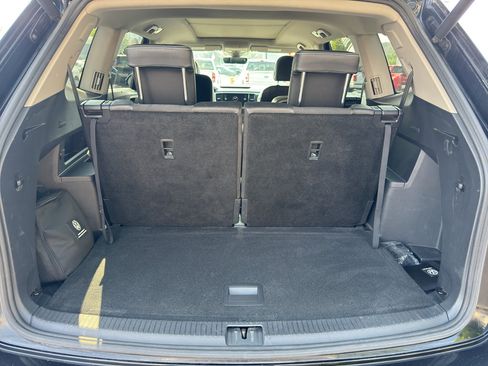 Used 2022 Volkswagen Atlas SEL Premium AWD/4WD image 7