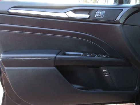 Used 2017 Ford Fusion Energi Titanium image 9