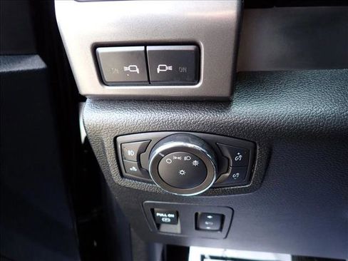 Used 2020 Ford F150 XLT w/ Equipment Group 302A Luxury image 15