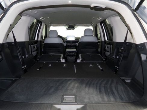 Used 2023 Honda Pilot EX-L image 48