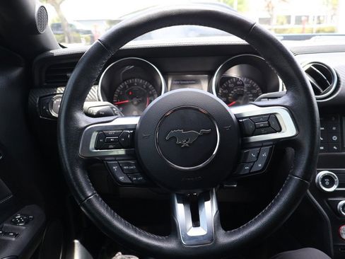 Used 2022 Ford Mustang Coupe RWD image 30
